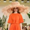 O chapéu de palha promete compor os looks beachwear do verão 2019