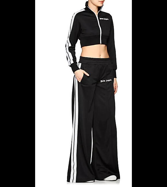 A pantalona esportiva usada por Bruna Marquezine também é da Palm Angels e custa US$ 480 (cerca de R$ 1,930 mil)