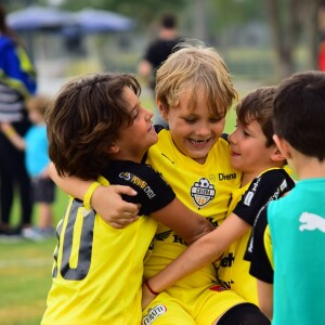 Davi Lucca passou a gostar de futebol há pouco tempo: 'Amando'