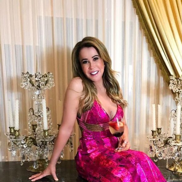 'Está tudo certo, as pessoas querem entrar com brigas onde não tem mais. Nossa família é família, o trabalho é outra coisa', opinou Wanessa Camargo