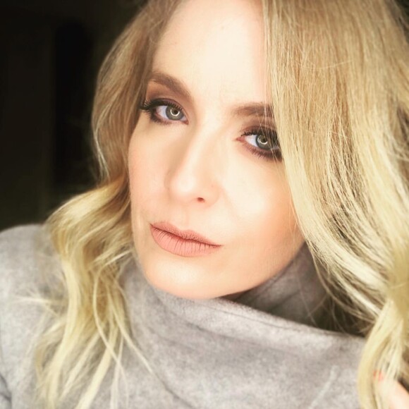 Angélica falou sobre sua intimidade em entrevista ao canal de Giovanna Ewbank, no YouTube