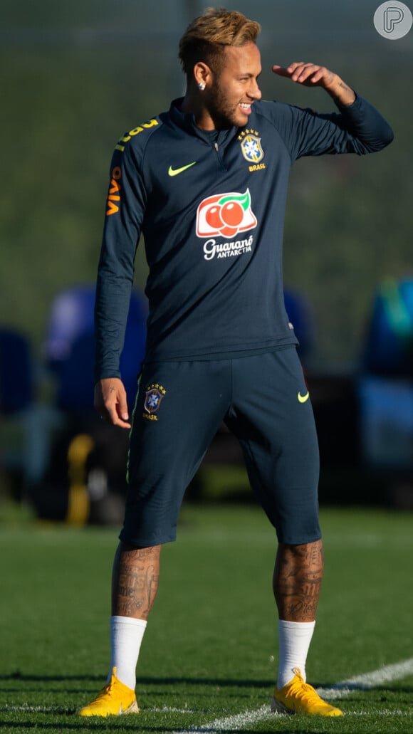 Neymar está se preparando para enfrentar a Arábia Saudita pela Seleção Brasileira