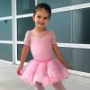 Aos 4 anos, Valentina, filha de Mirella Santos e Wellington Muniz, esbanja carisma e simpatia