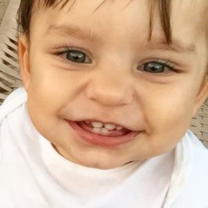 Júlio, de 1 ano, dá show de fofura no Instagram da mãe, Bruna Hamú