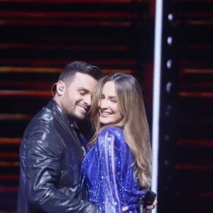 Claudia Leitte dança com Mano Walter em gravação de DVD