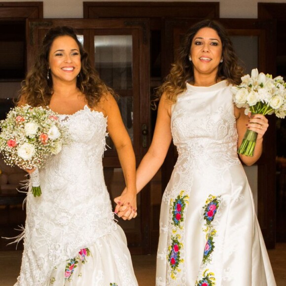 Bodas de Madeira! Daniela Mercury e Malu Verçosa comemoram: 'É sobre amor'