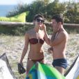 Sophie Charlotte e Daniel de Oliveira gravam 'O Rebu' na praia da Barra da Tijuca, no Rio de Janeiro
