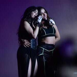 Anitta foi a convidada especial do show que Camila Cabello fez na noite deste domingo, 14 de outubro de 2018, em São Paulo