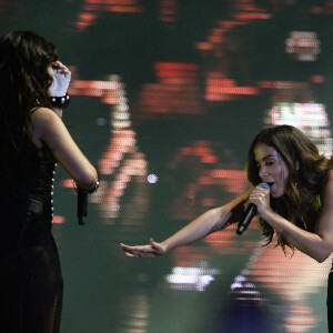Anitta e Camila Cabello já tinham trocado elogios pelas redes sociais