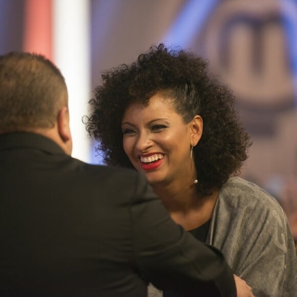 Erick Jacquin e mulher, Rosângela, revelaram a gravidez no episódio final da temporada de 'MasterChef Brasil'