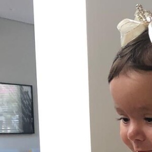 Patricia Abravanel compartilhou foto da filha, Jane, de 9 meses, no Instagram