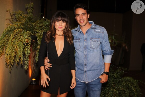 Paula Fernandes fez a primeira aparição com o novo namorado, o empresário Gustavo Lyra, nesta terça-feira, 23 de outubro de 2018
