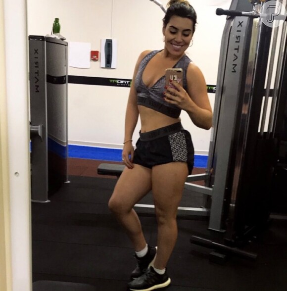 Naiara Azevedo mostrou sua mudança física nas redes sociais