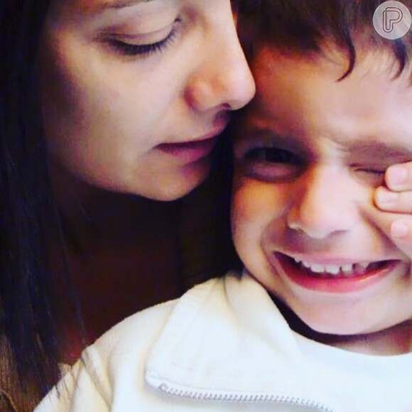 Ivna Maluly é mãe de Elias: a jornalista descobriu o câncer de mama aos 34 anos, em 2009, quando o menino tinha 4 anos de idade