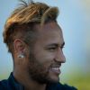 Neymar cantou 'A Amizade é Tudo' com amigos e dedicou música a 'parça': 'Te dedicamos, Gustavo Almeida'