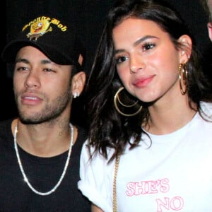 Neymar e Bruna Marquezine confirmaram o término há uma semana. 'Decisão dele', afirmou atriz