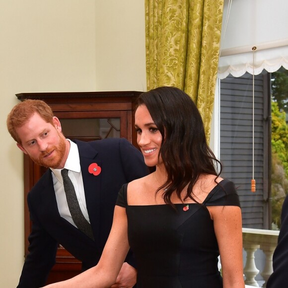 Meghan Markle e Harry estão esperando o primeiro filho do casal