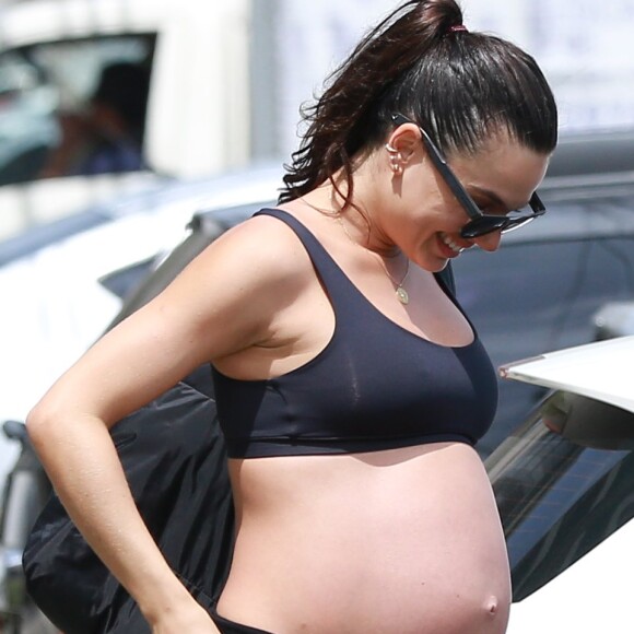 Isis Valverde está gravidez de 9 meses do primeiro filho, Rael