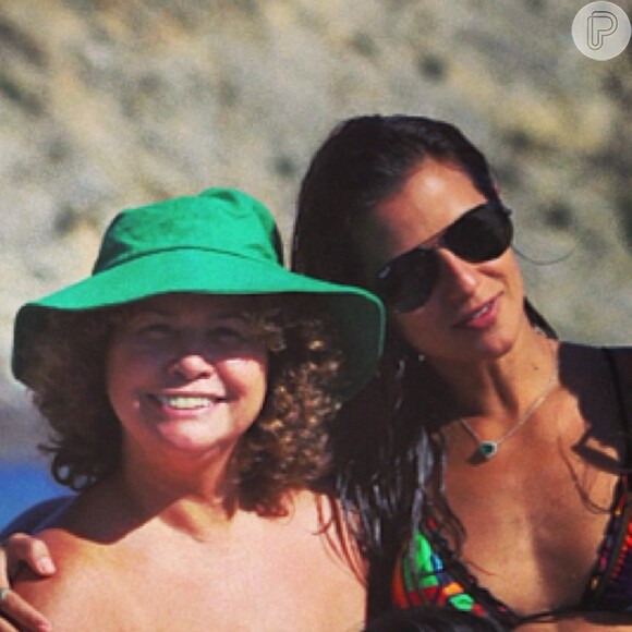 Paula Morais tem um bom relacionamento com Sônia Nasário, mãe de Ronaldo