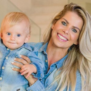 Karina Bacchi é mãe do pequeno Enrico, de 1 ano