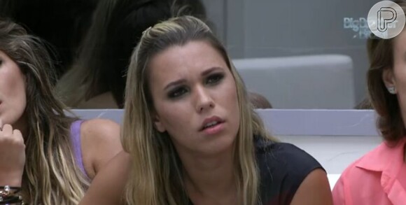 Marien e eliminada do 'Big Brother Brasil' com 51% dos votos, em 12 de fevereiro de 2013