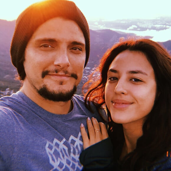 Yanna Lavigne e Bruno Gissoni oficializaram a união em maio