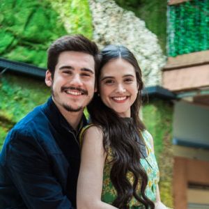 Marocas (Juliana Paiva) e Samuca (Nicolas Prattes) vão ser investigados pela morte de Emílio (João Baldasserini) pelo gêmeo do vilão, Lúcio (João Baldasserini) nos próximos capítulos da novela 'O Tempo Não Para'