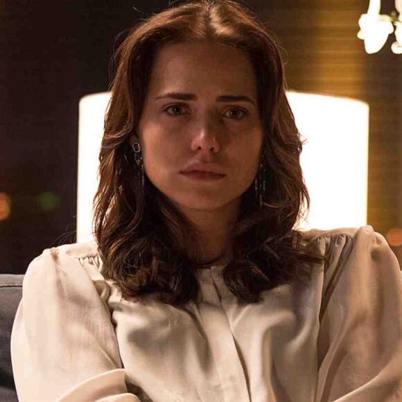 Letícia Colin despediu-se da Rosa, de 'Segundo Sol', e adotou novo visual