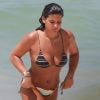 Giulia Costa curtiu a Praia da Barra da Tijuca, Zona Oeste do Rio de Janeiro, nesta segunda-feira, 12 de novembro de 2018