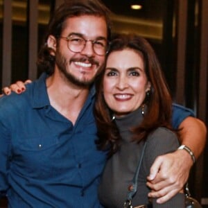 Fátima Bernardes e Túlio Gadêlha recentemente completaram um ano de namoro