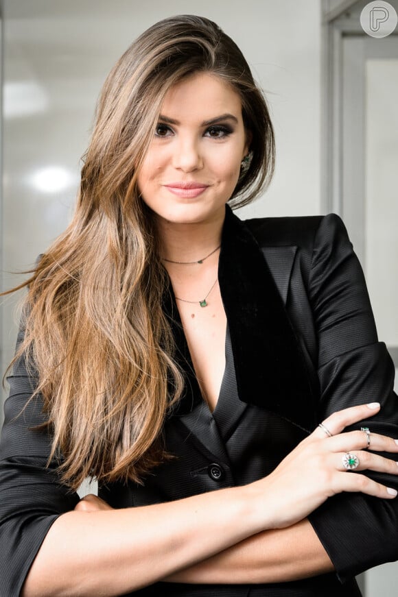 'Acho fundamental se transformar para um papel', disse Camila Queiroz