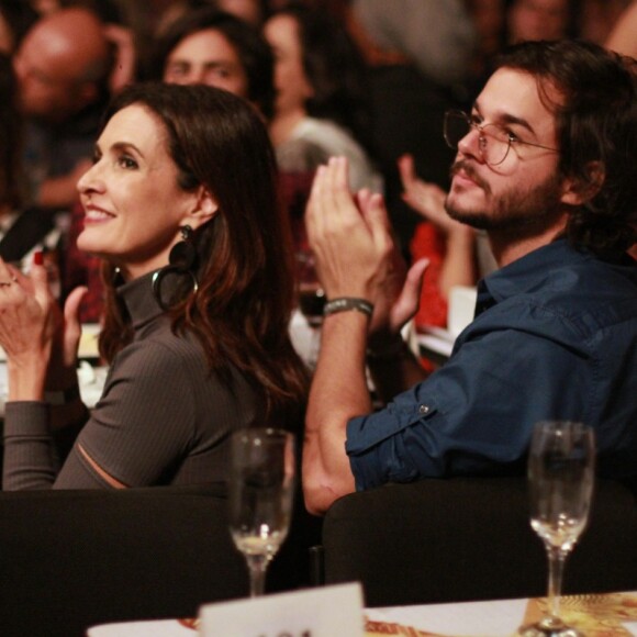 Antes de Toulouse, o casal se divertiu em Paris, capital da França