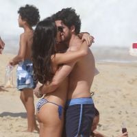 Isis Valverde beija Marco Pigossi em gravação de 'Boogie Oogie' na praia