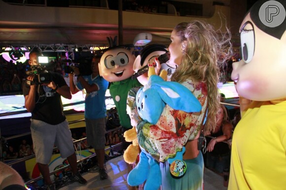 Claudia Leitte chegou a dar uma prévia da novidade ao convidar os personagens da Turma da Mônica para dançar em seu trio no Carnaval de Salvador