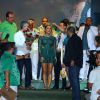 Claudia Leitte é coroada rainha de bateria da Mocidade Independente de Padre Miguel, no Rio