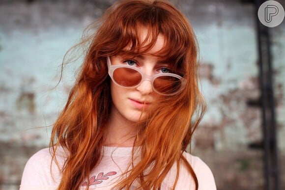 Os óculos diferentões no estilo anos 80 voltaram à moda e vão permanecer como tendência para 2019