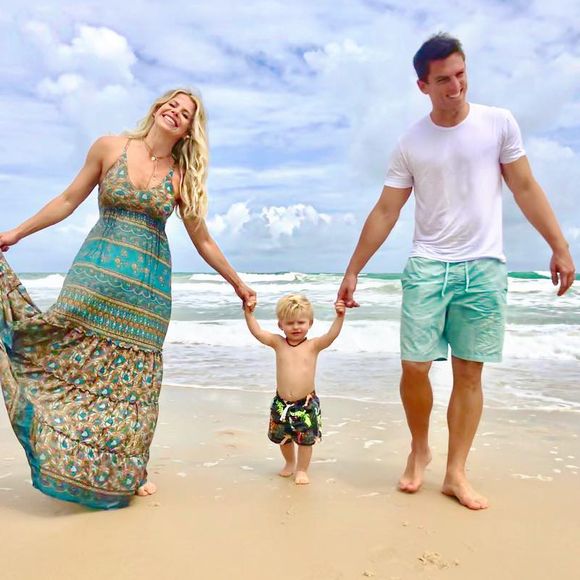 Enrico será pajem do casamento de Karina Bacchi e Amaury Nunes