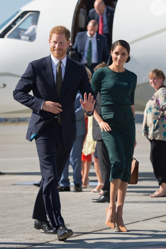O marido de Meghan, Príncipe Harry, também apostou em uma gravata da cor da bandeira da Irlanda