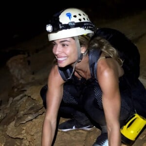 Grazi Massafera conheceu caverna da Chapada Diamantina