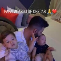 Andressa Suita mostra encontro de Gusttavo Lima com filhos: 'Papai chegou'