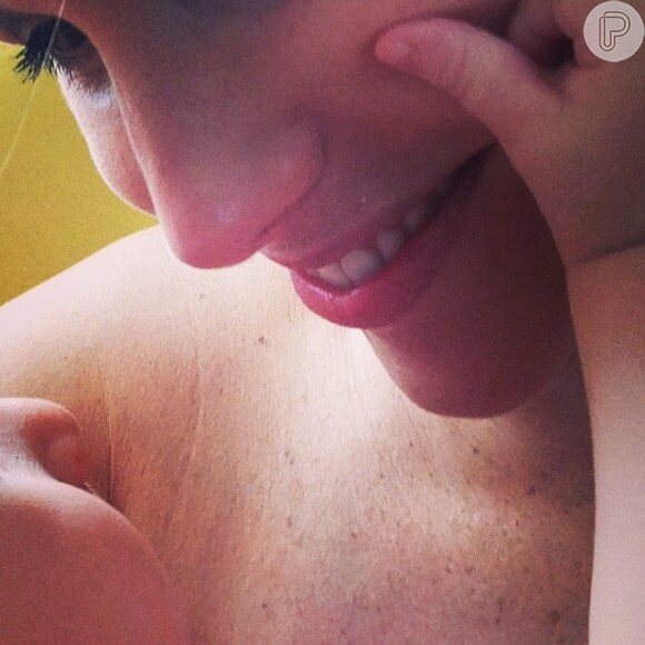 Miguel, primeiro filho de Mariana Ferrão, do 'Bem estar', completa 1 ano nesta sexta-feira, 19 de setembro de 2014