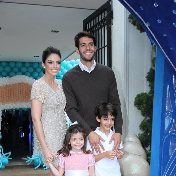 Kaká foi casado com Carol Celico, mãe de seus filhos, Luca (de 10 anos) e Isabella (de 7)