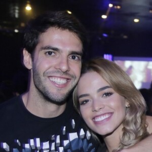 Kaká e Carol Dias assumiram o namoro em janeiro de 2017