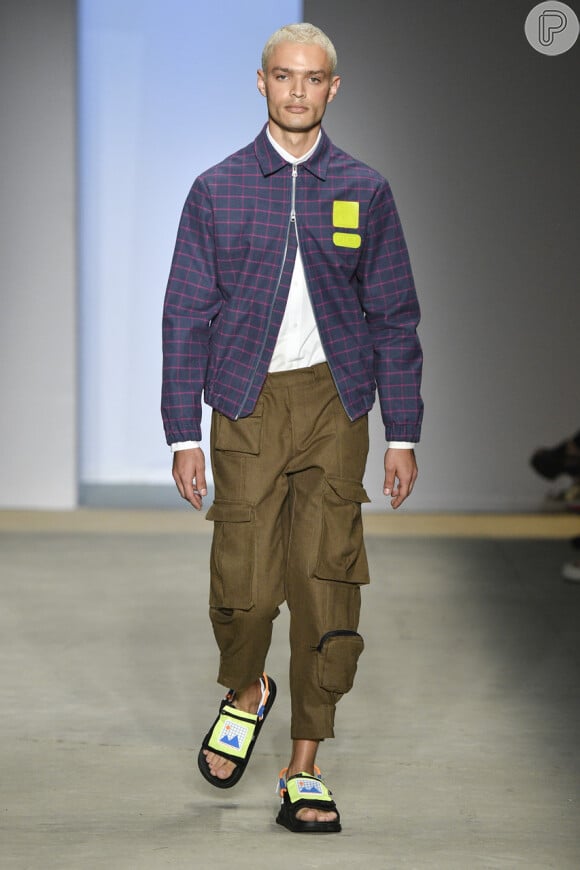 Fashion Army: calça cargo na passarela