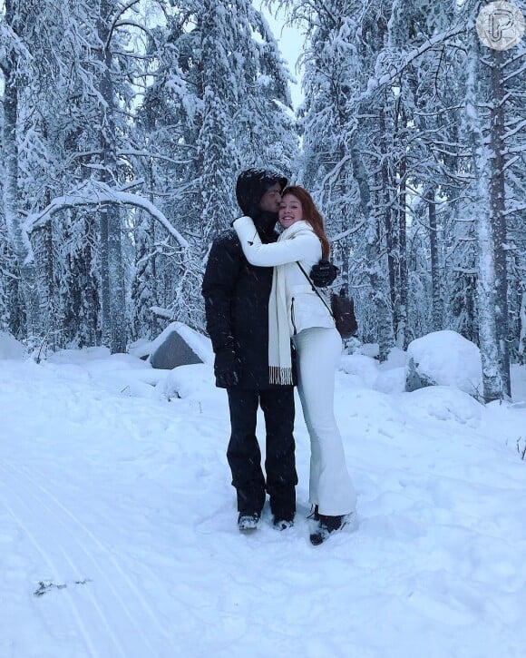 Marina Ruy Barbosa passou 24 horas na Finlândia no Natal para conhecer o papai noel