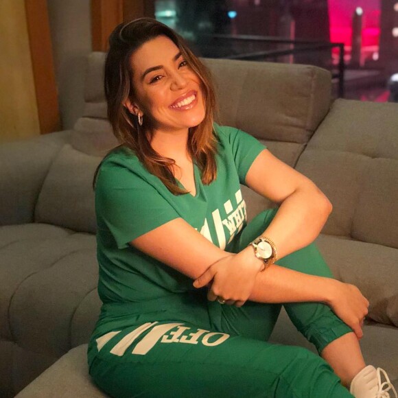 'Acredite mais em você, no seu potencial, na sua beleza, porque você é linda, sim!', aconselhou Naiara Azevedo