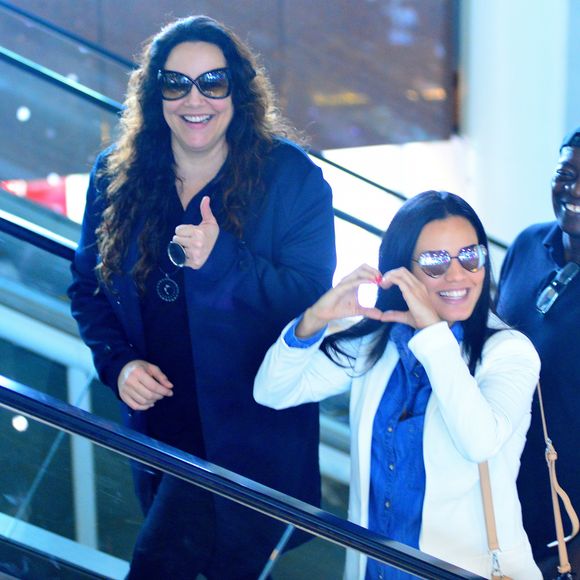 Ana Carolina está solteira após fim do casamento com Letícia Lima