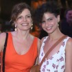 Parecidas? Debora Bloch e filha prestigiam aniversário de Zeca Pagodinho. Fotos