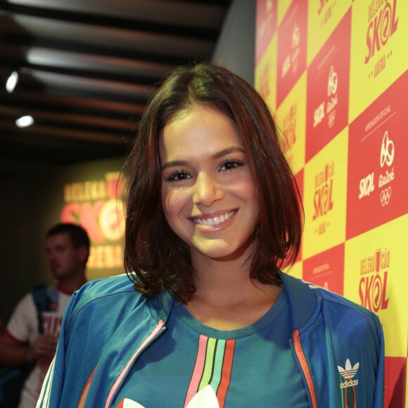 Bruna Marquezine está solteira após romper namoro com Neymar em outubro de 2018