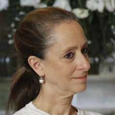 Ana Maria Botafogo passou pelo velório de Bibi Ferreira, no Theatro Municipal, nesta quinta-feira, 14 de fevereiro de 2019